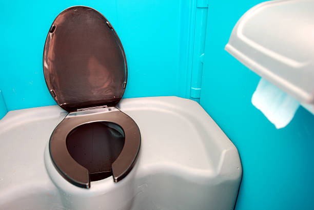 Best Luxury portable toilet rental  in Meriden, CT